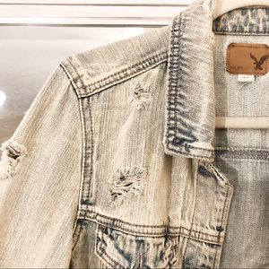 American Eagle Distressed Acid Washed Denim Jacket